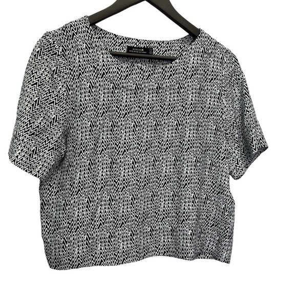 Kate Spade Saturday Zig Zag Black And White Silk Blouse Size S - Picture 2 of 9